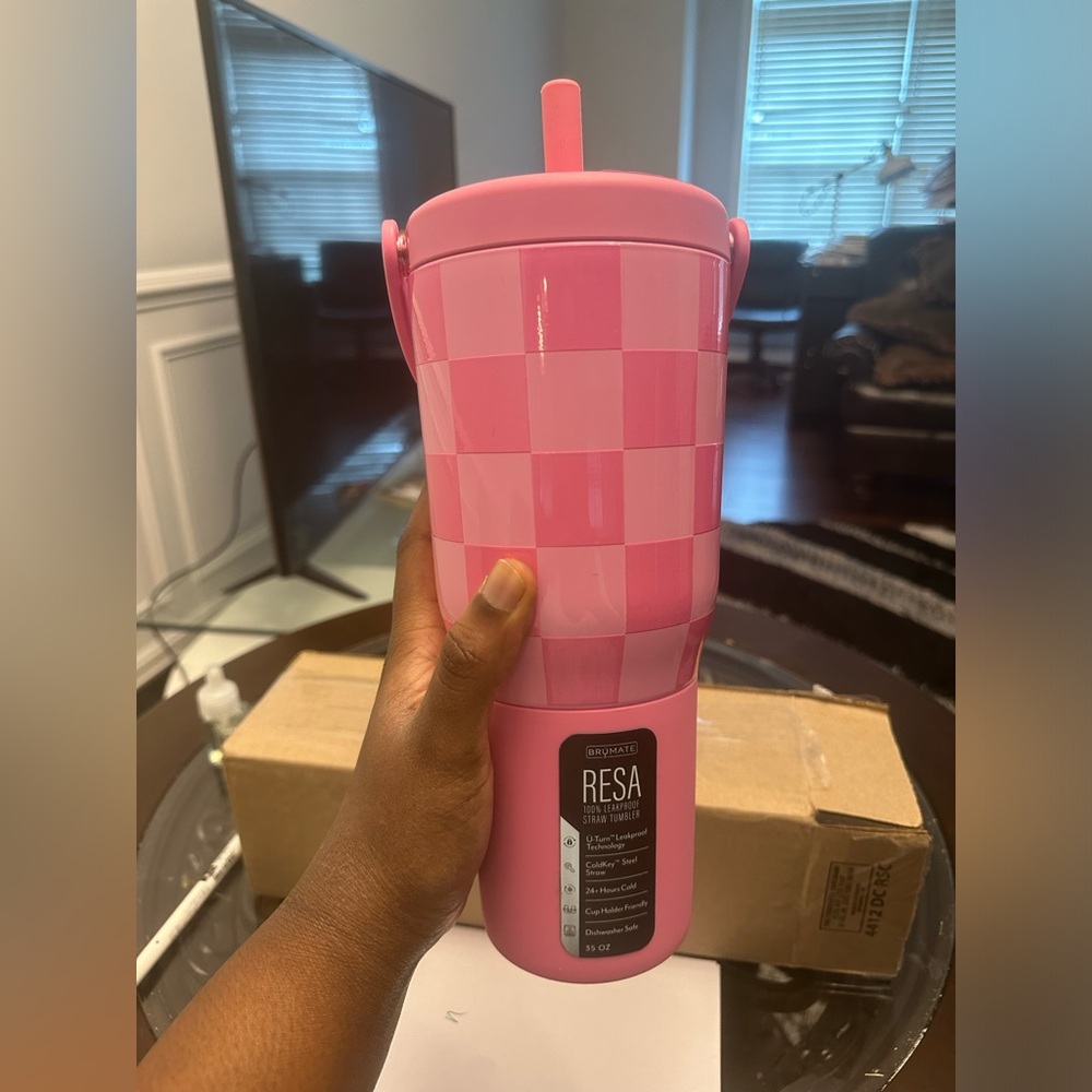 BrüMate Pink Checkered Resa 35oz